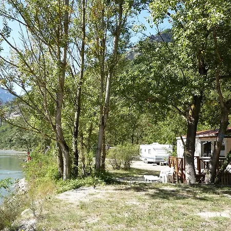 Les Acacias Vercheny