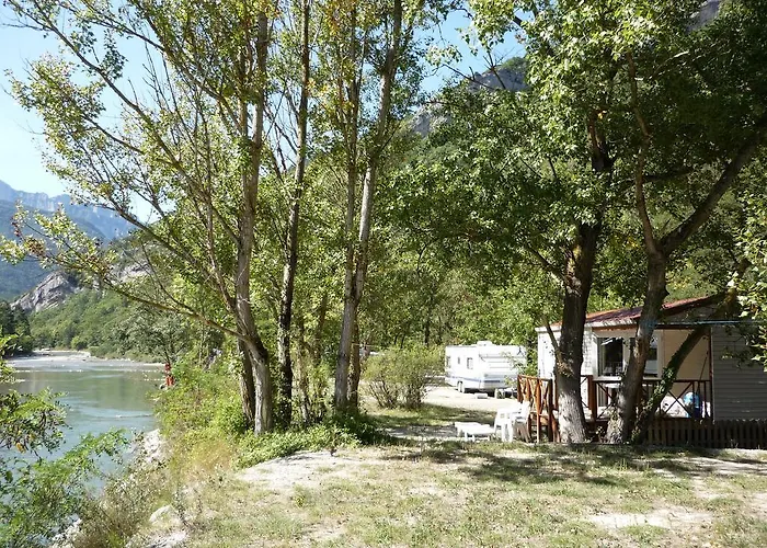 Les Acacias Vercheny