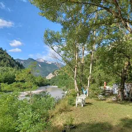 Les Acacias 3* Vercheny