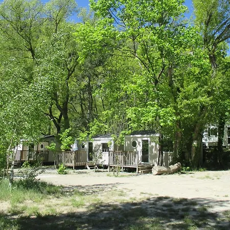 Camping Les Acacias