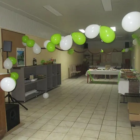 Camping Les Acacias 3*