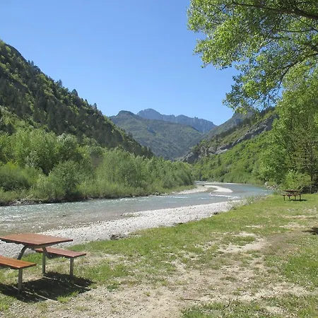 Camping Les Acacias