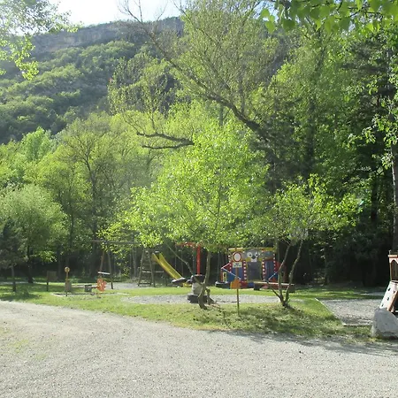 Camping Les Acacias Vercheny