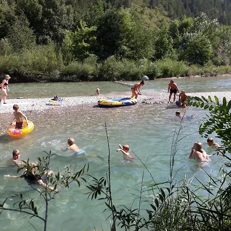 Camping Les Acacias