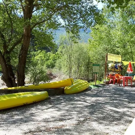 Camping Les Acacias